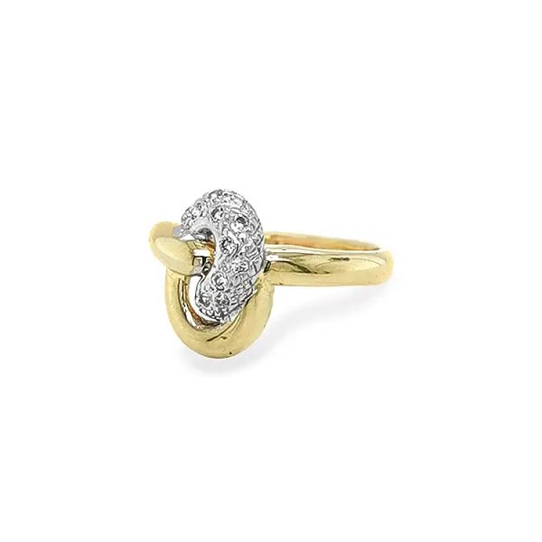 Gold Ring with Zircons