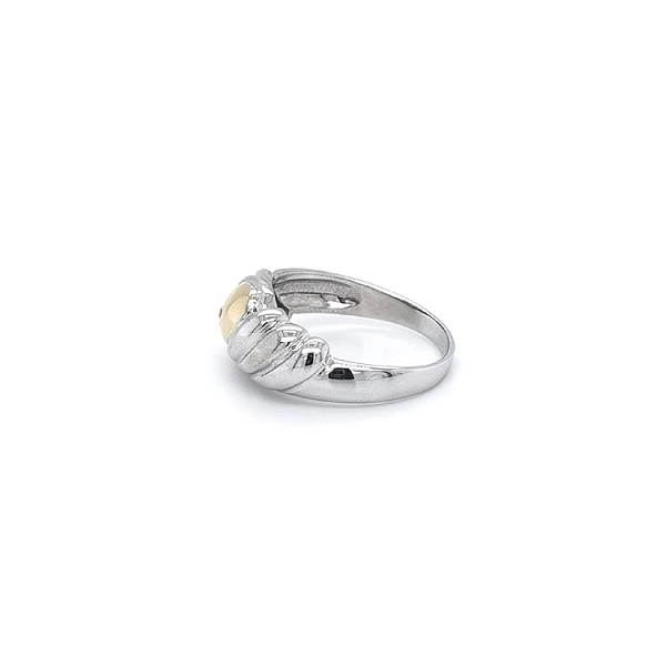 Ring with Zircon made of Combination Gold