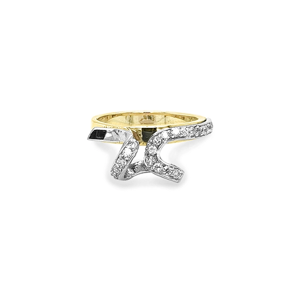 Gold Ring with Zircons
