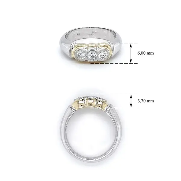 Ring with Zirconias in Gold Combination
