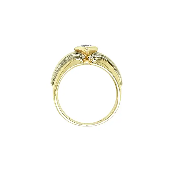Gold Ring with Zircon made of Combined Gold