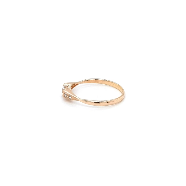 Gold Ladies Ring with Zircones
