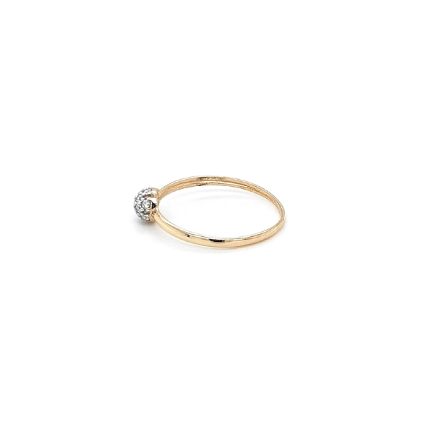 Gold Ladies Ring with Zircones