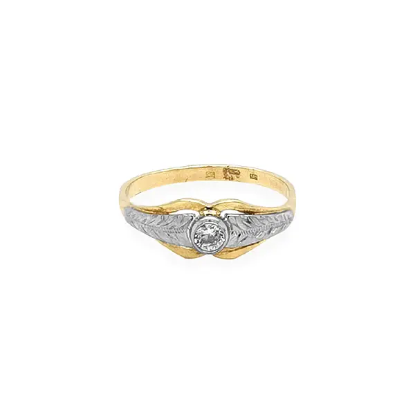 Gold Ring with Zircon made of Combined Gold