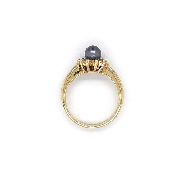 Gold Ring with Black Pearl and Zircons