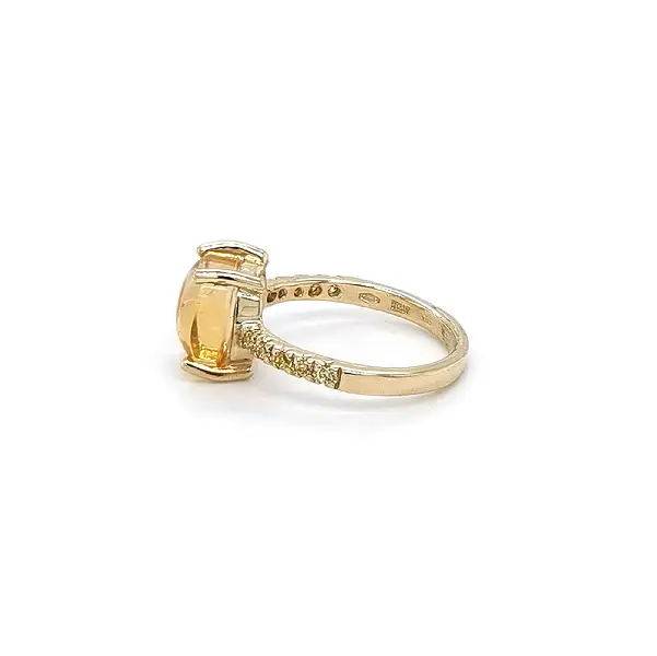Gold Ring with Citrine