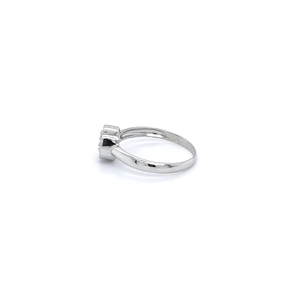 Engagement Ring with Zircon