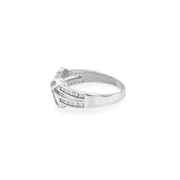 Gold Ring with Zircons