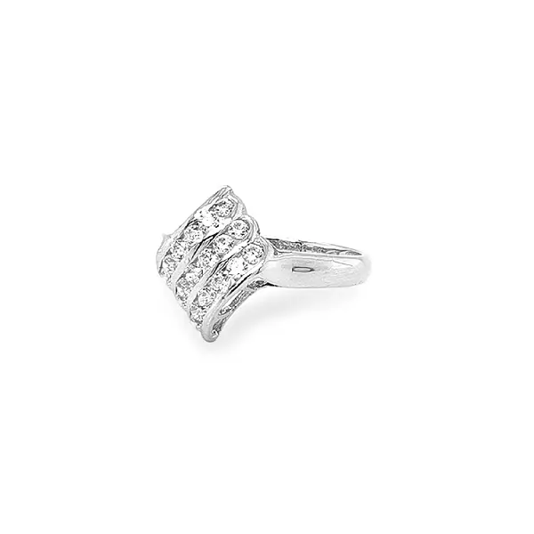 Gold Ring with Zircons