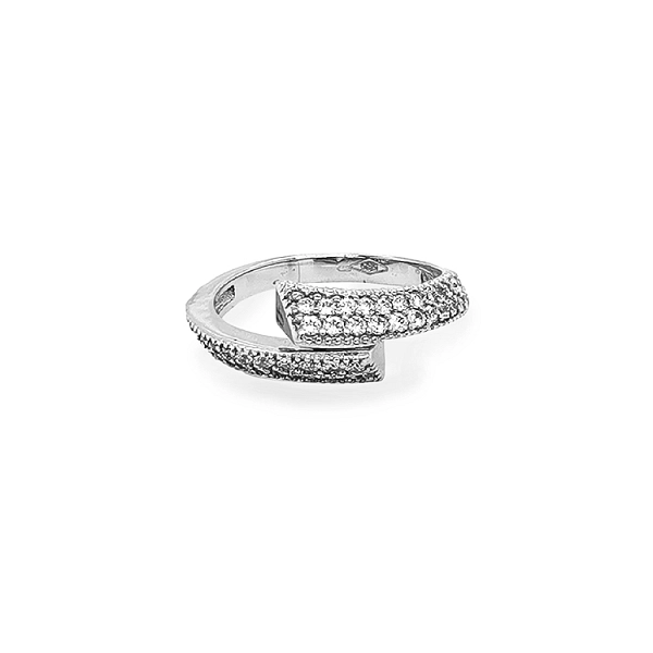 Gold Ring with Zircons