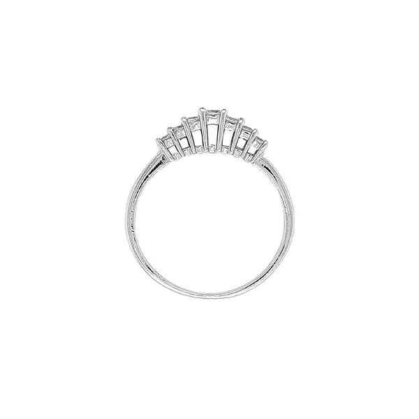 Gold Ring with Zircons