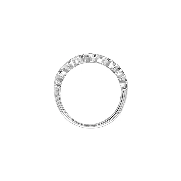 Gold Ring with Zircons