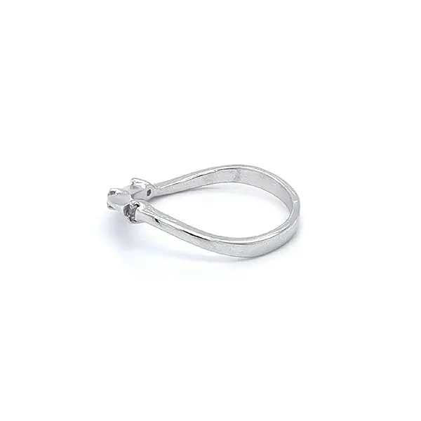 Ring with White Gold Zircons