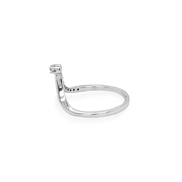 Gold Ring with Zircons