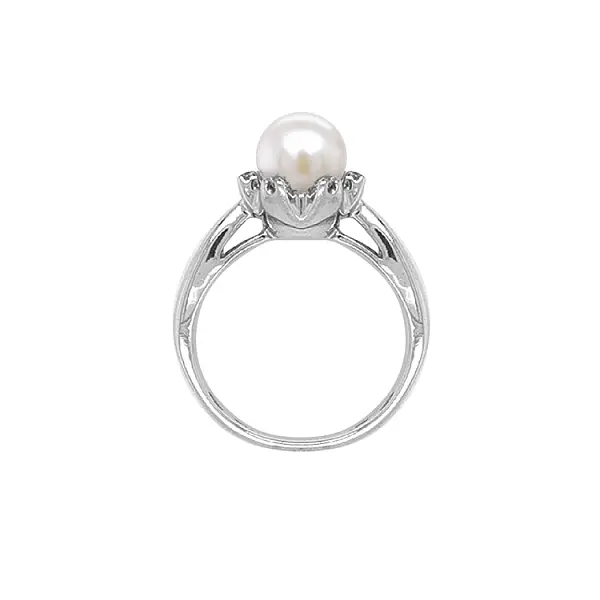 Gold Ring with Pearl and Zircones