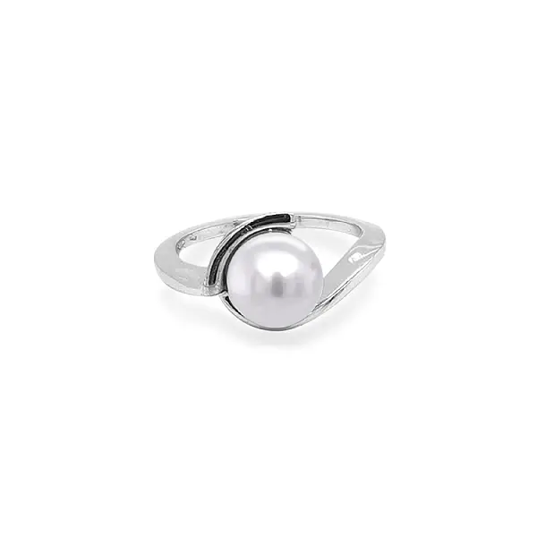 Gold Ring with Pearl