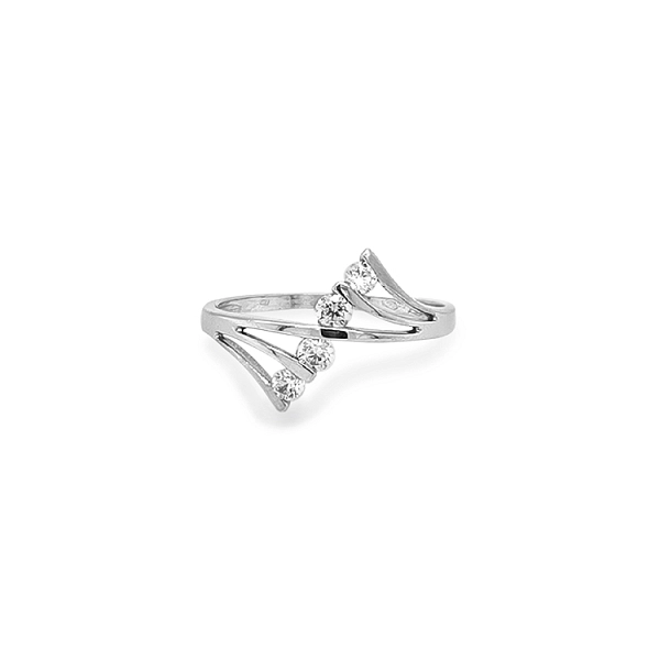 Gold Ring with Zircons