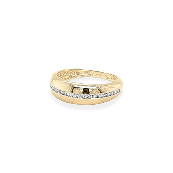 Gold Ring with Zircons