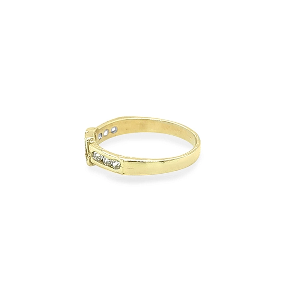 Gold Ring with Zircons