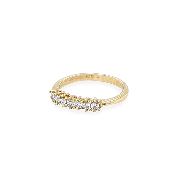 Gold Ring with Zircons