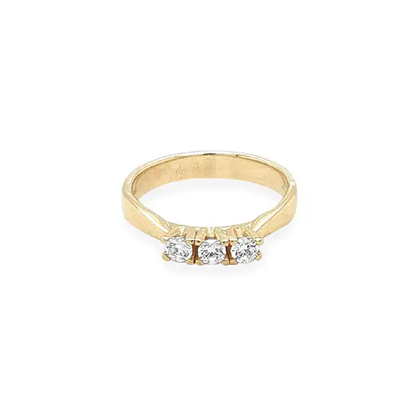 Gold Ring with Zircons