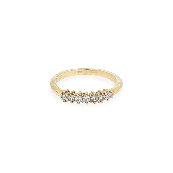 Gold Ring with Zircons