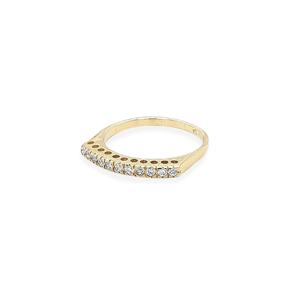 Gold Ring with Zircons