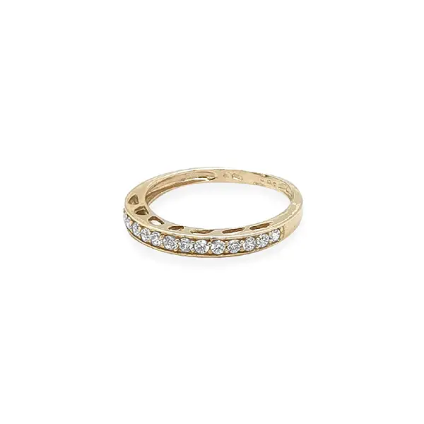 Gold Ring with Zircons