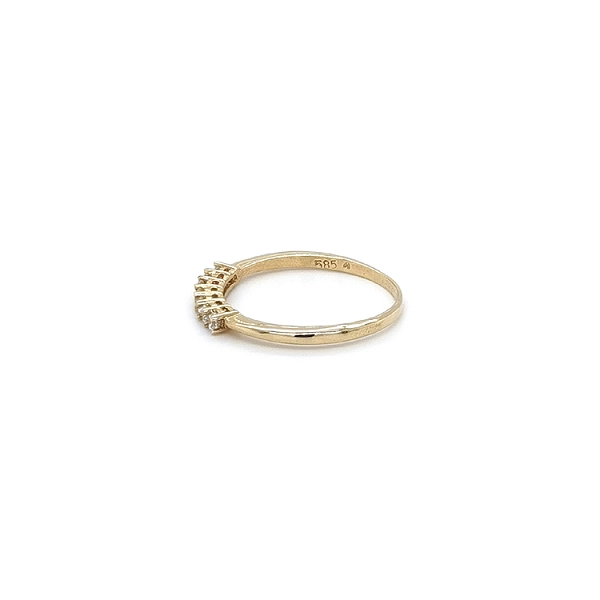 Gold Ring with Zircons