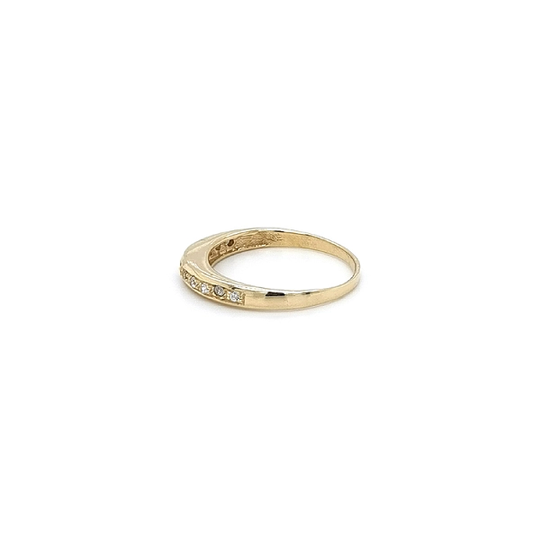 Gold Ring with Zircons