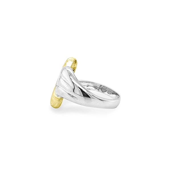 Gold Ring with Zircones made of Combined Gold