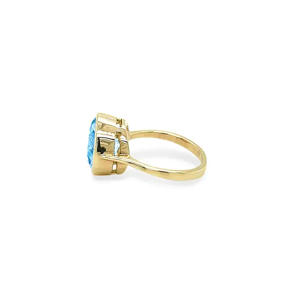 Gold Ring with Blue Stone