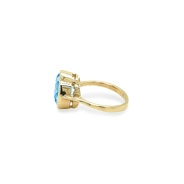 Gold Ring with Blue Stone