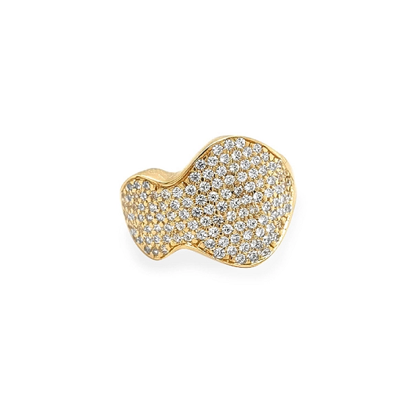 Gold Ring with Zircons