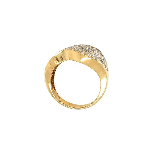 Gold Ring with Zircons