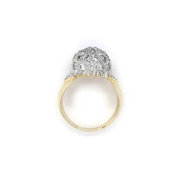 Ring with Zirconias in Gold Combination