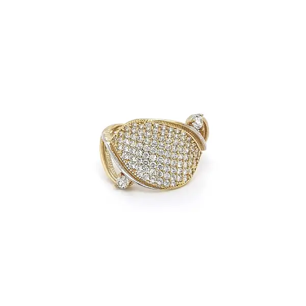 Gold Ring with Zircons