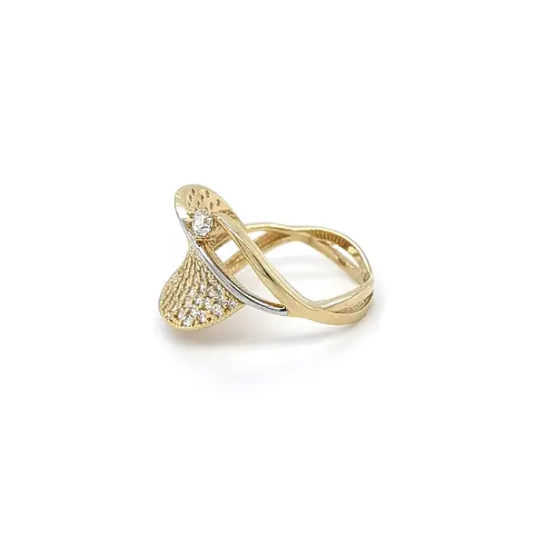 Gold Ring with Zircons