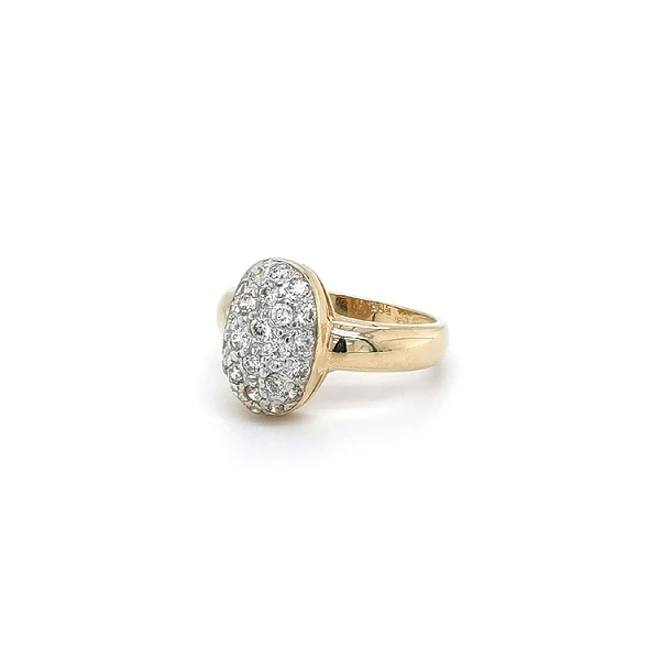 Gold Ring with Zircons