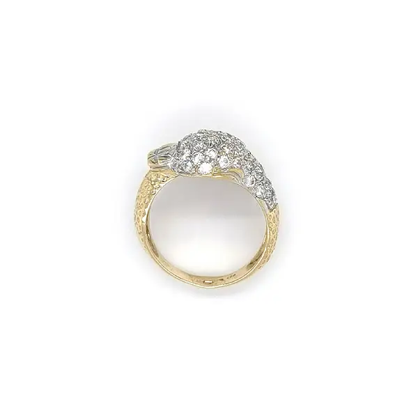 Gold Ring with Zircons