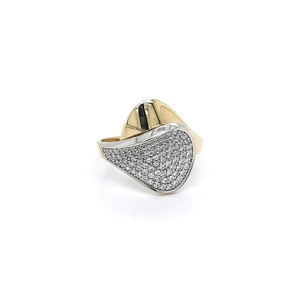 Gold Ring with Zircons