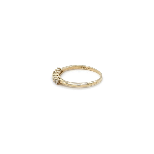Gold Ring with Zircons