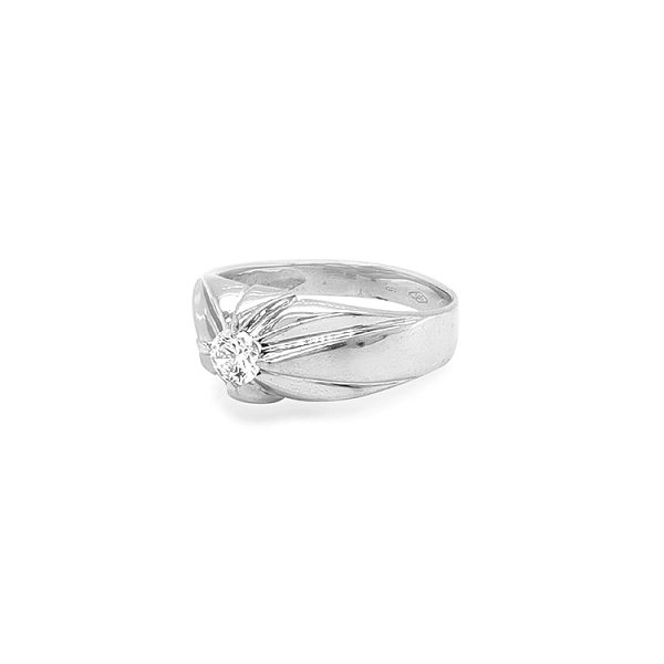 Gold Ring with Zircon
