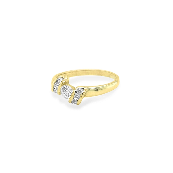 Gold Ring with Zircons