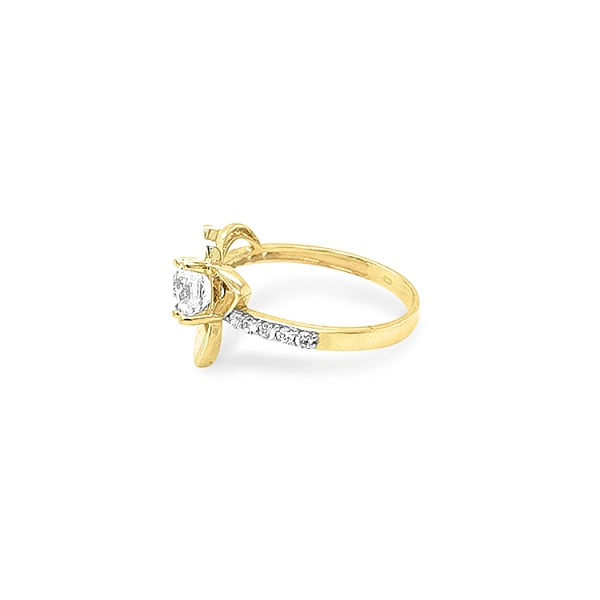 Gold Ring Flower with Zircons