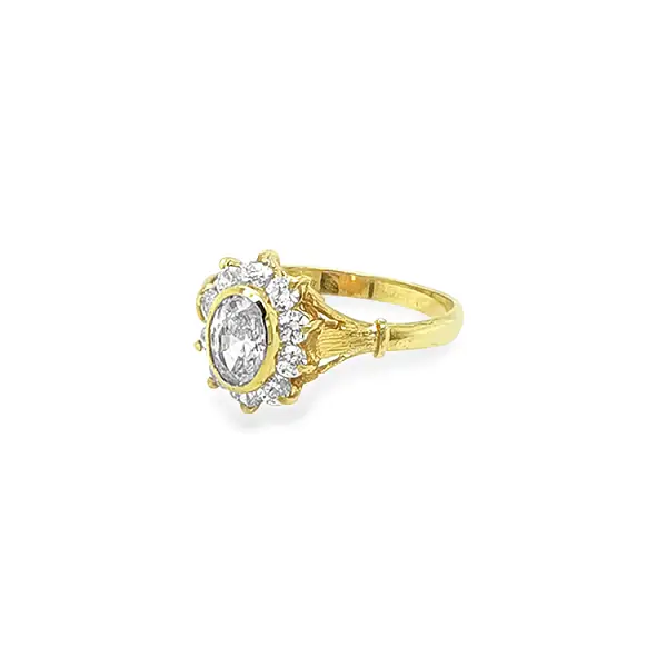 Gold Ring with Zircons