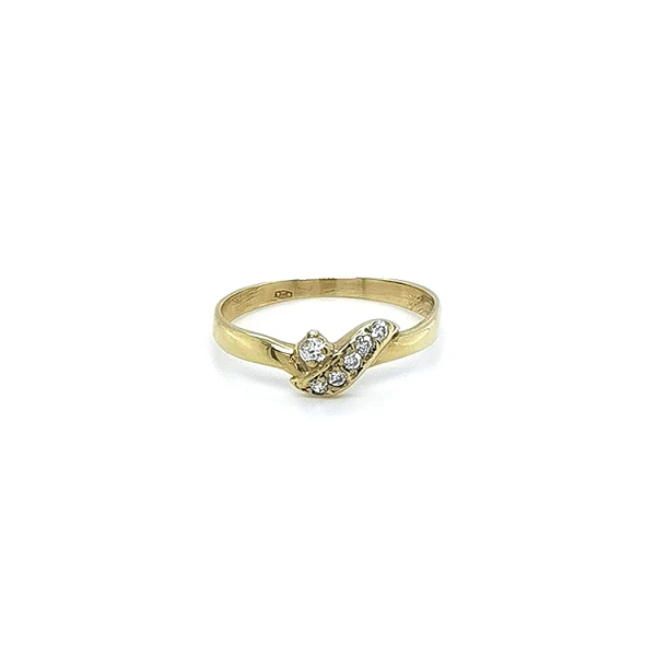 Gold Ring with Zircons