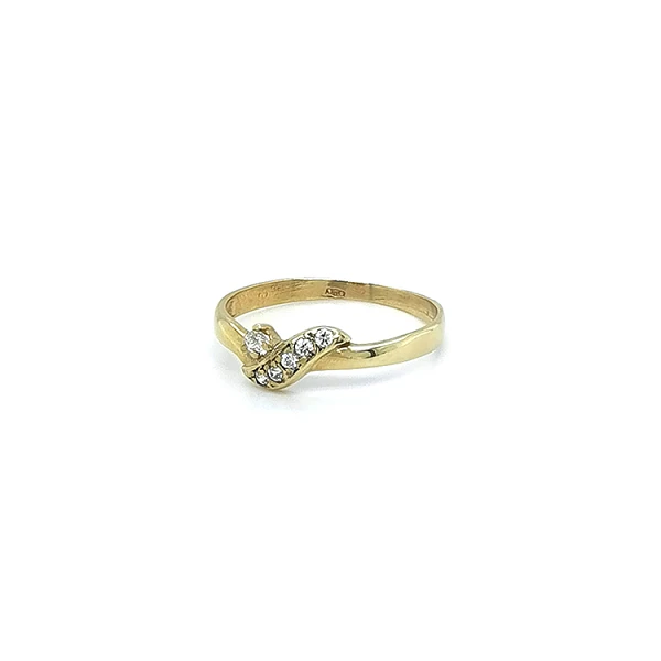 Gold Ring with Zircons