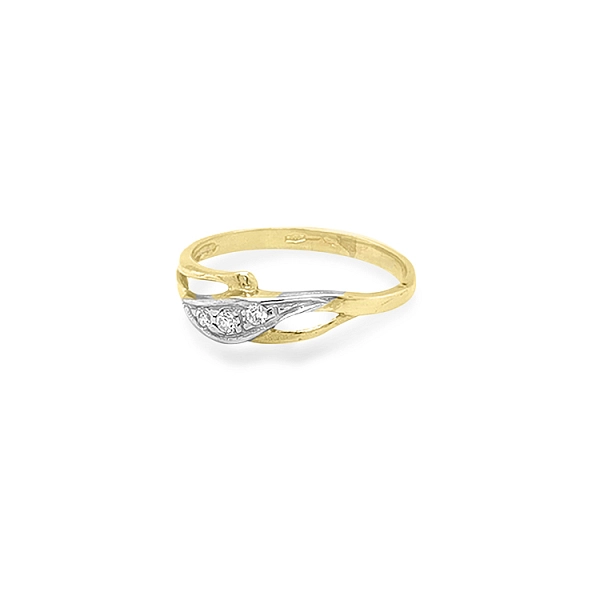 Gold Ring with Zircons