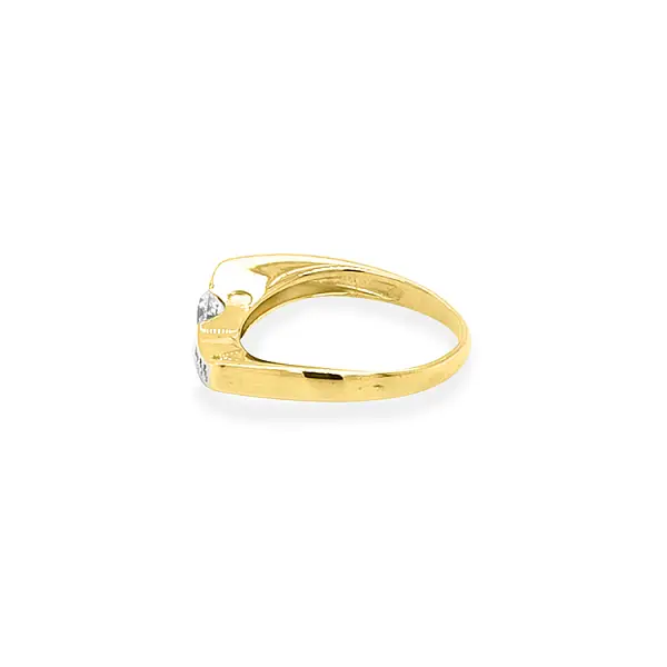 Gold Ring with Zircones made of Combined Gold